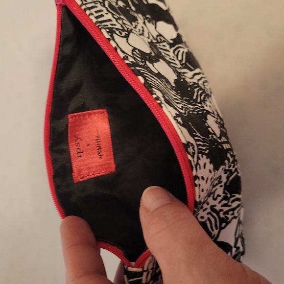 Ipsy Cosmetic Bag - Picture 2 of 2